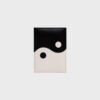 PORTAPASAPORTE LUCKY YIN YANG HUESO NEGRO